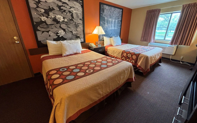 Super 8 by Wyndham Du Quoin