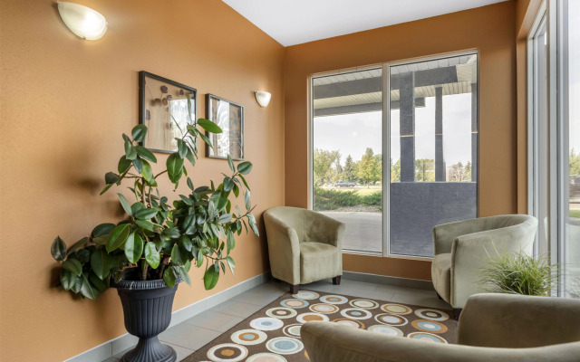 SureStay Plus Hotel by Best Western Lethbridge