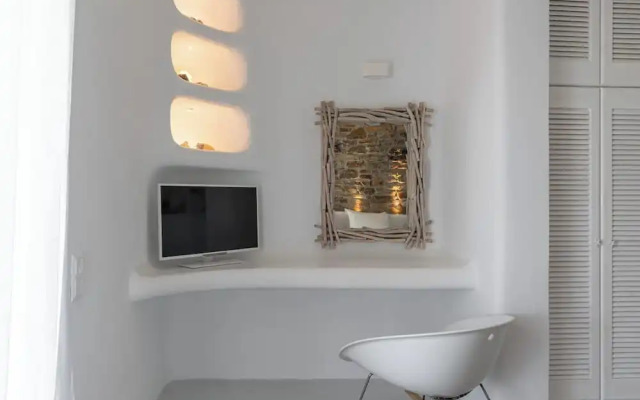 Saint Anna Villas Mykonos by Aura Homes