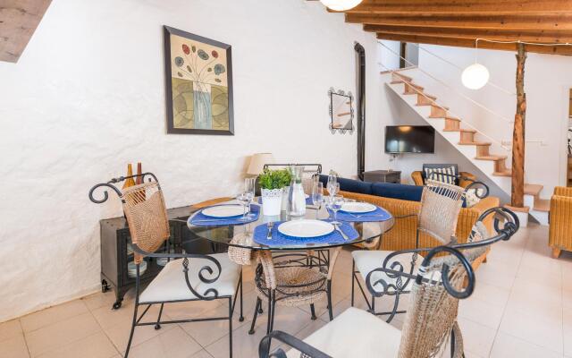 CAN CAPET - Villa with private pool in Andratx. Free WiFi