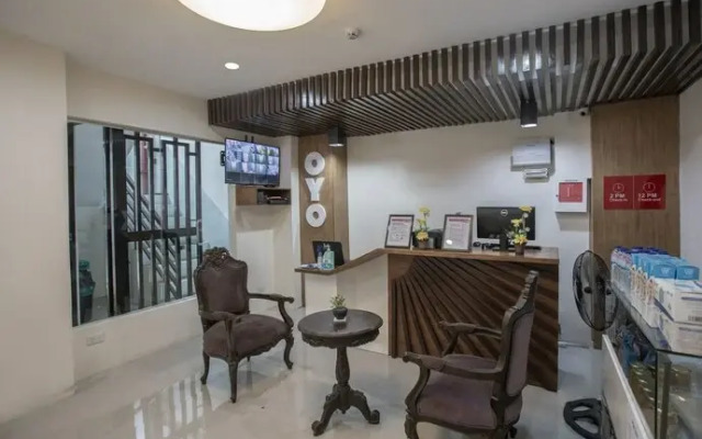 OYO 249 Happy House