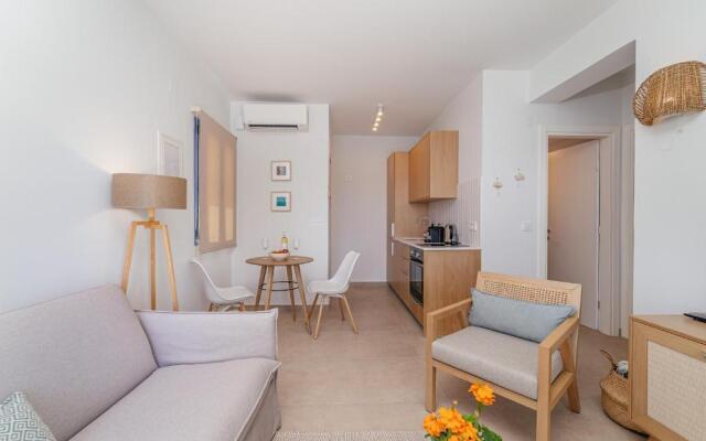 Lefkada Blue Luxury Apartments, Perigiali A6 top floor