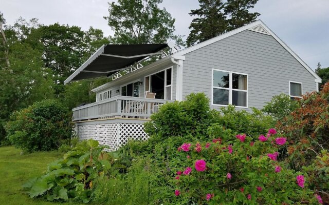 Sorrento Sunrise Cottage - Two Bedroom Home