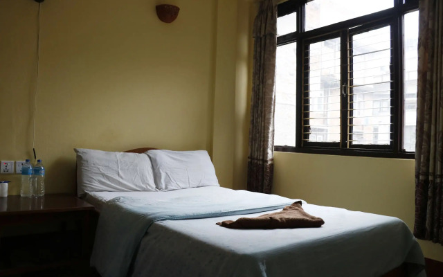 Hotel Yala Peak
