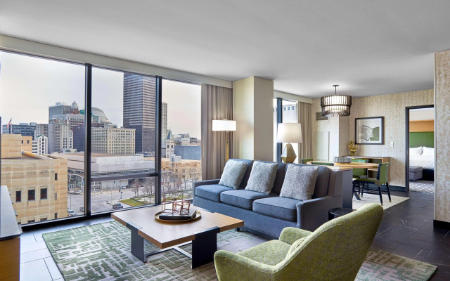 Hilton Des Moines Downtown