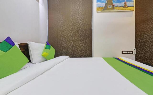 Itsy Hotels J A Royal Suites Manikonda