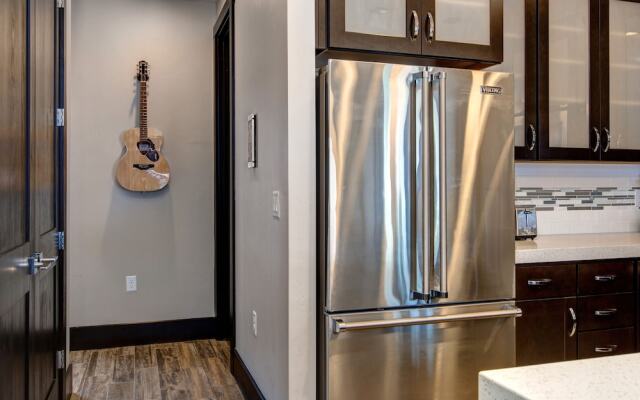 3815 Blackstone Drive Townhome by RedAwning