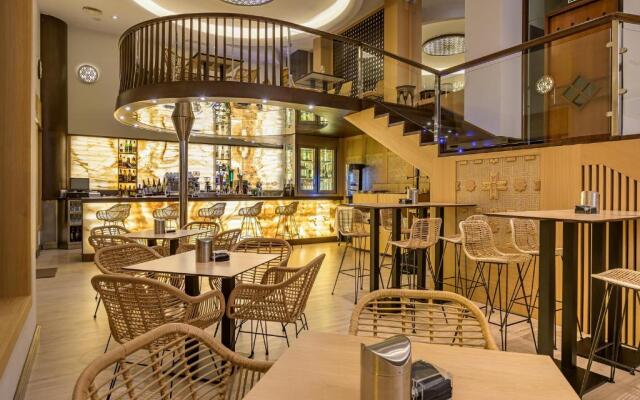 Saray Hotel