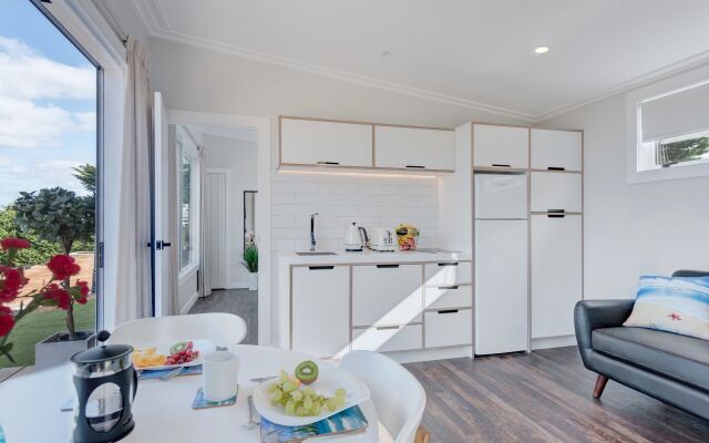 Woodside Bay Chalets
