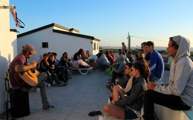 Another Surf Camp Baleal - Hostel