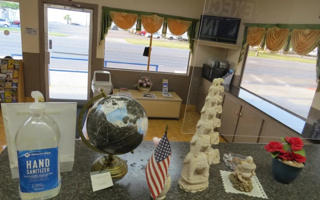 Executive Inn and Suites