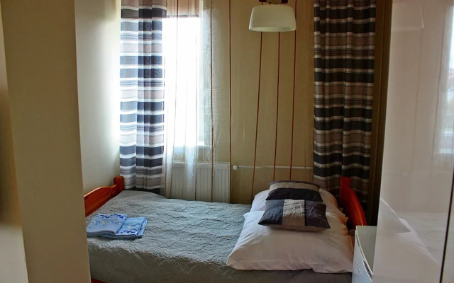 Motelik Mister