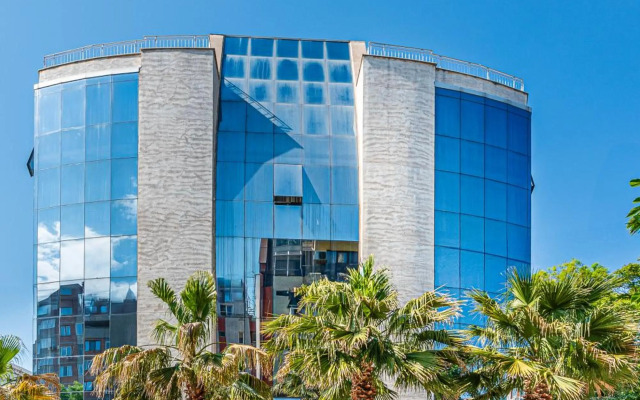 Hotel Noris
