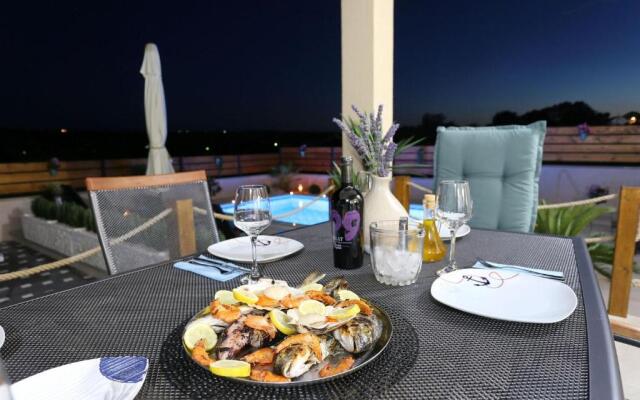 Punta Garden Pool House