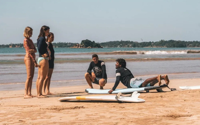 Surf & Yoga Mirissa