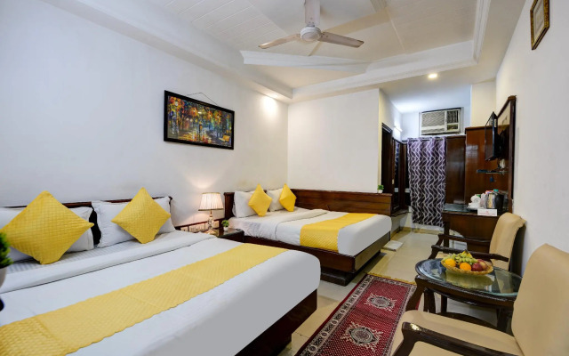Hotel Chanchal Deluxe