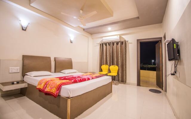 Hotel Yogiraj Palace