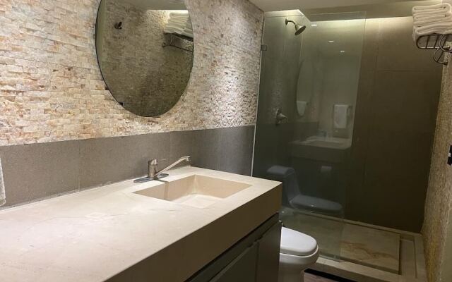 Hotel Villas Maria Isabel