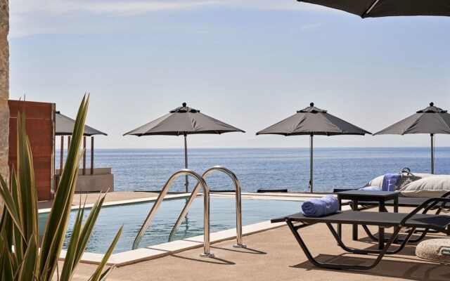 Beachfront Alassa Villas w Private Pools Complex