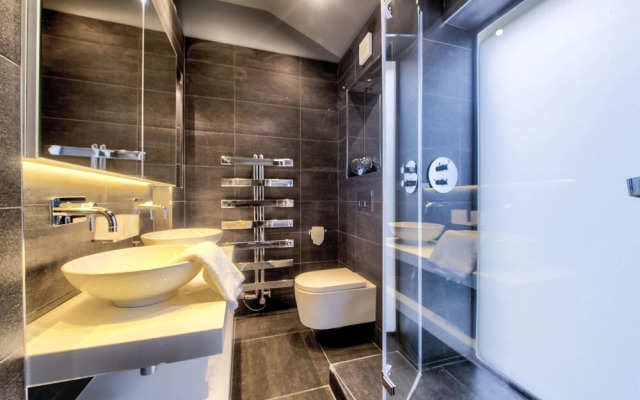 JOIVY Doune Terrace Apartment: Edinburgh New Town Prime Location