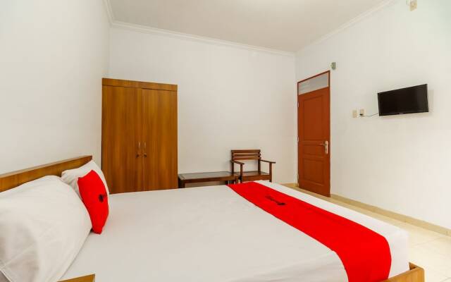 RedDoorz Syariah @ Jalan Dr Mansyur Medan