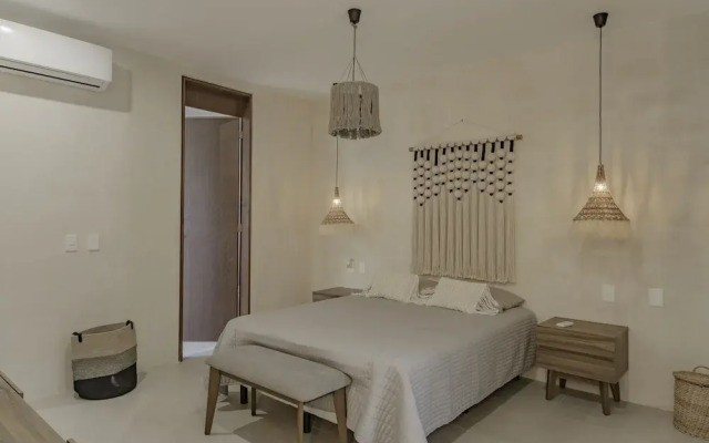 Tanik Tulum By Lockey