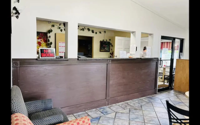 Econo Lodge Richmond