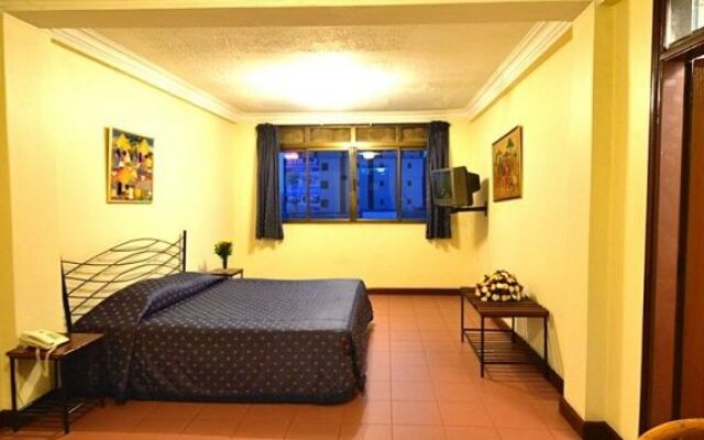 Tourist Hotel