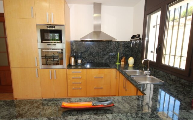 Luxurious Villa in Calonge With Private Pool