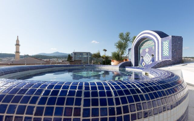 Avli Lounge Apartments