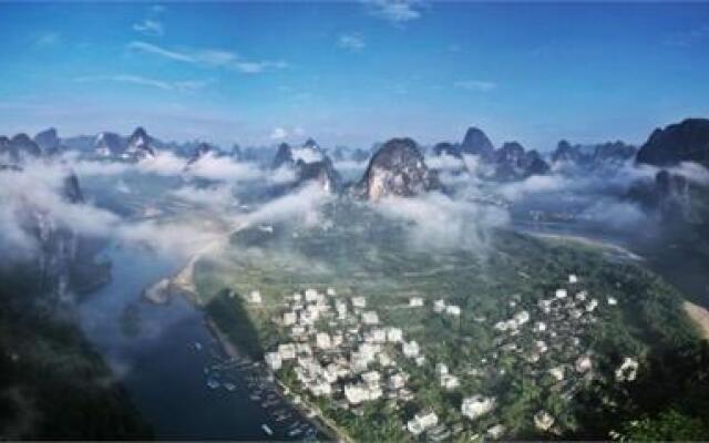 CTN LiRiver Boutique Hotel