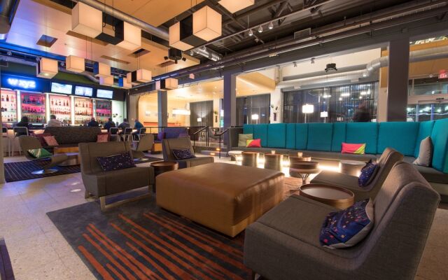 Aloft Chicago O'Hare