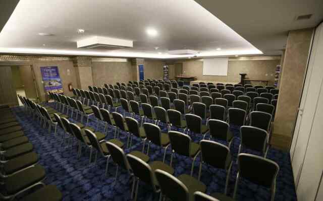 Turunc Premium Hotel