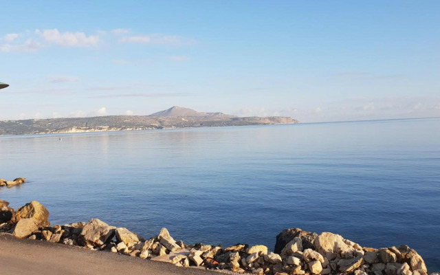 Kalyves Bay