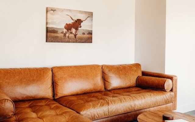 Happy Trails Bed and Breakfast