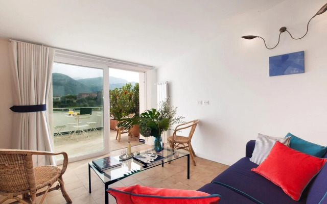 Casa Iommart With Private Terrace Air Conditioning and Internet Wi-fi