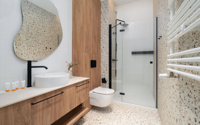 Beige Apartment Poznań by Renters