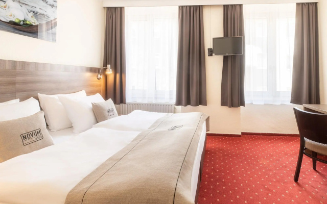 Hotel Leonet