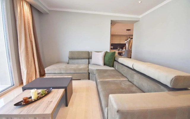 Alikes Deluxe Houses - 300m from the beach