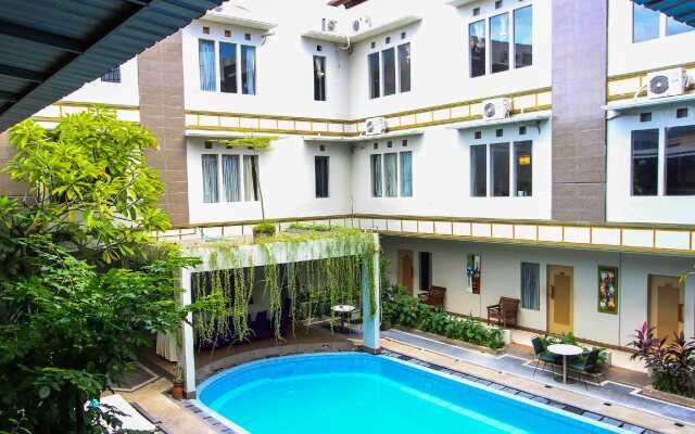 OYO 788 Bidari Hotel	