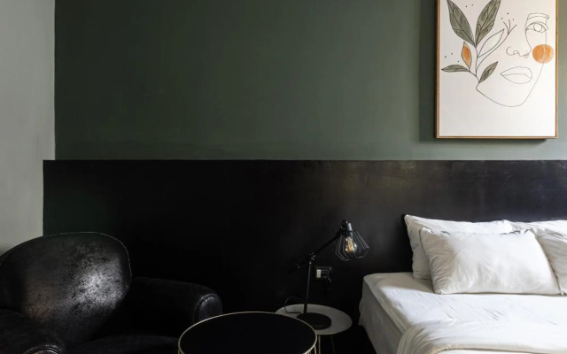 Residence Suites Hotel