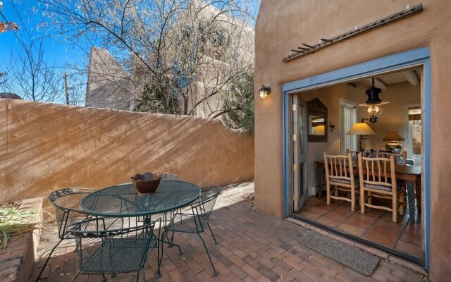 Dreamcatcher - Walk Everywhere in Santa Fe