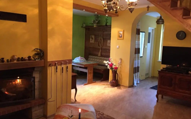 Domek nad jeziorem Rumian