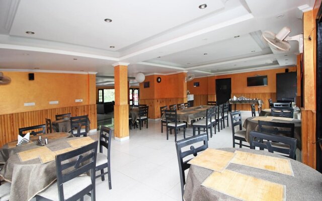 Oyo 4109 Hotel Traveller Inn