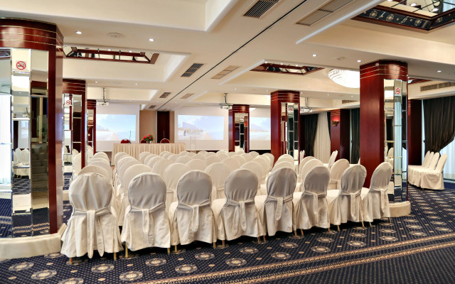 Hotel Mediterranean