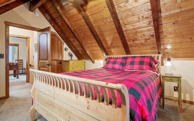 Mallard Landing Lakefront