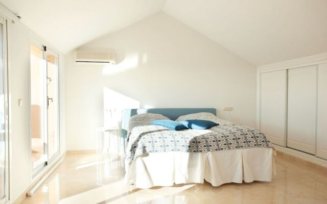 Jardines de Santa maria penthouse