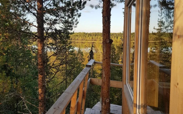 Aurora Lodge
