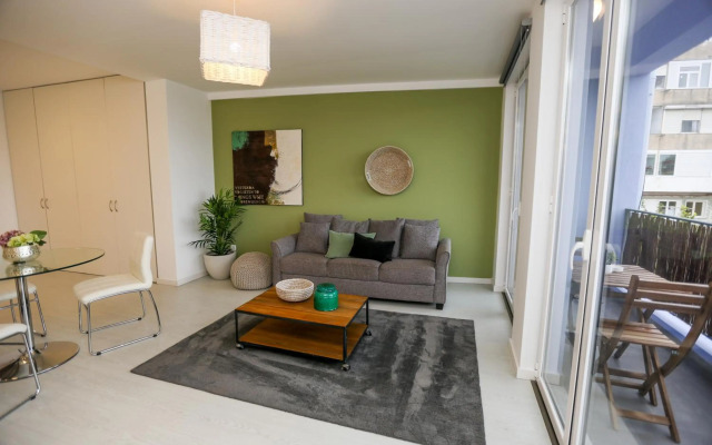 Enjoy Lisbon Graça 2