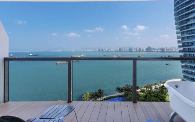 Phoenix Island Supreme Seaview Holiday Hotel